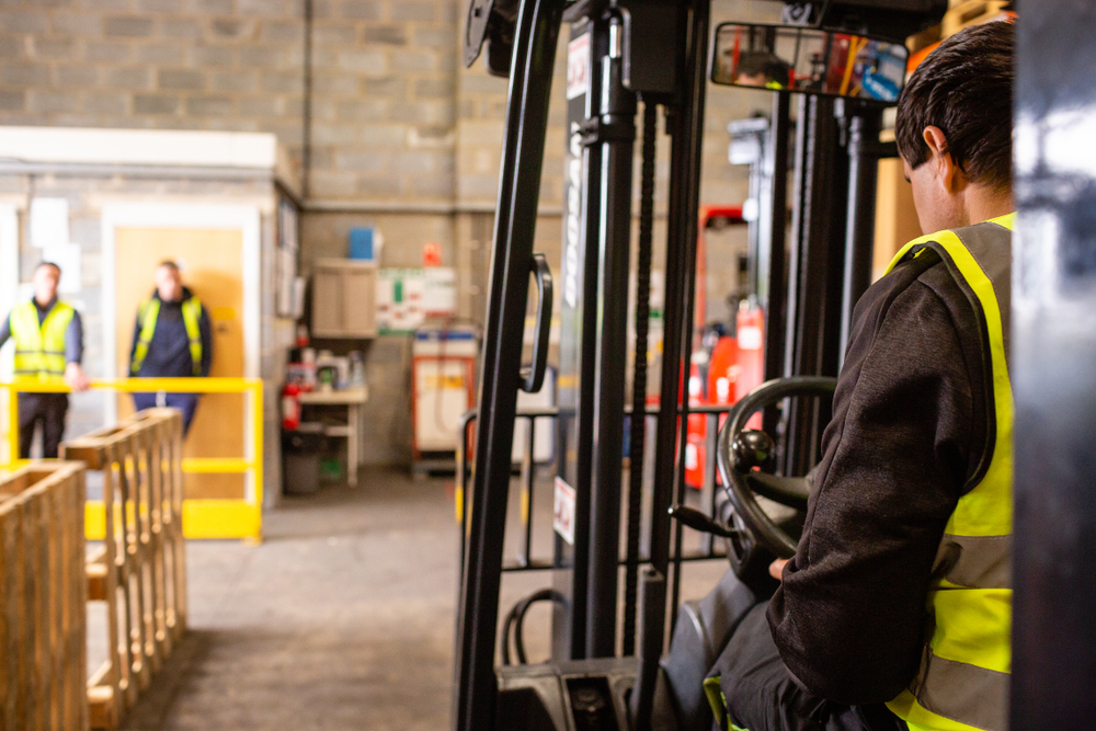 how-to-get-forklift-certified-in-utah-reverasite